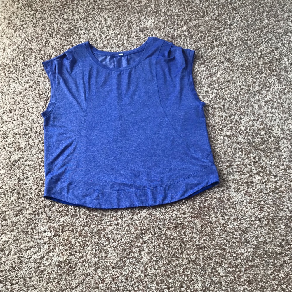Lululemon top
